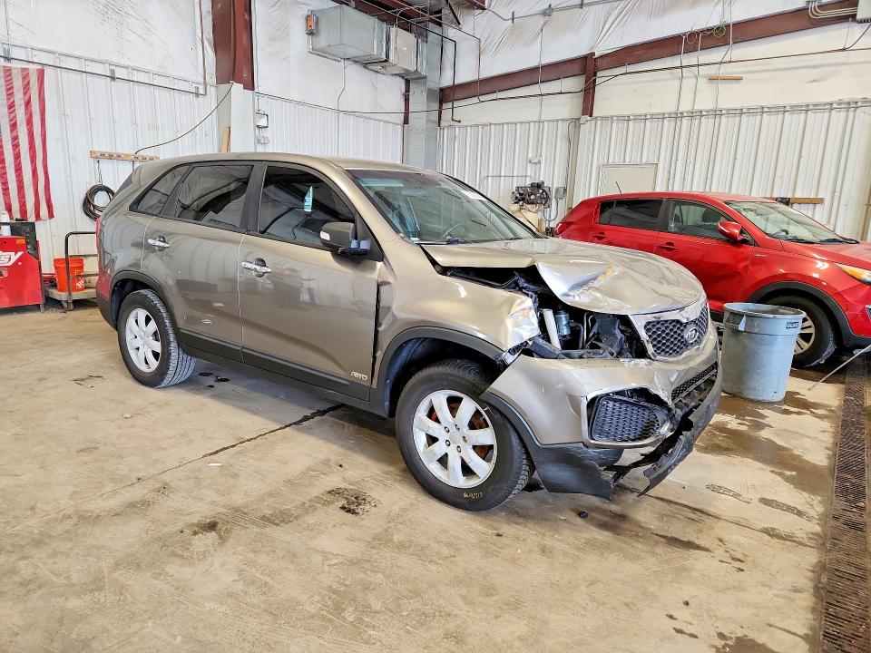 Продажа на аукционе авто 2011 Kia Sorento, vin: 5XYKTCA17BG011695, номер лота: 70603636