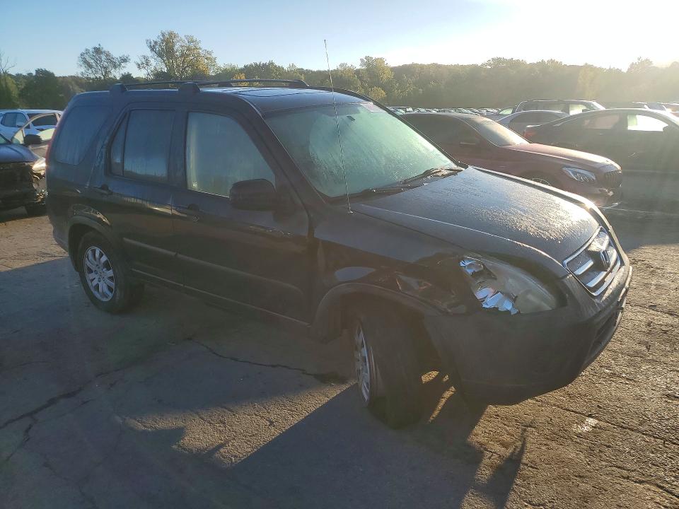 69122796 :رقم المزاد ، JHLRD78875C004912 vin ، 2005 Honda Cr-v مزاد بيع
