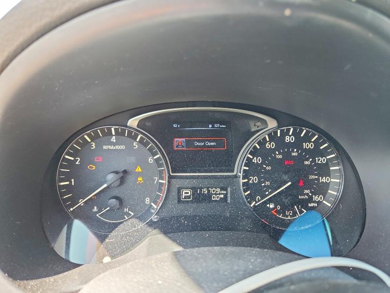 2015 Nissan Altima მანქანა იყიდება აუქციონზე, vin: 1N4AL3AP1FC174200, აუქციონის ნომერი: 68841496