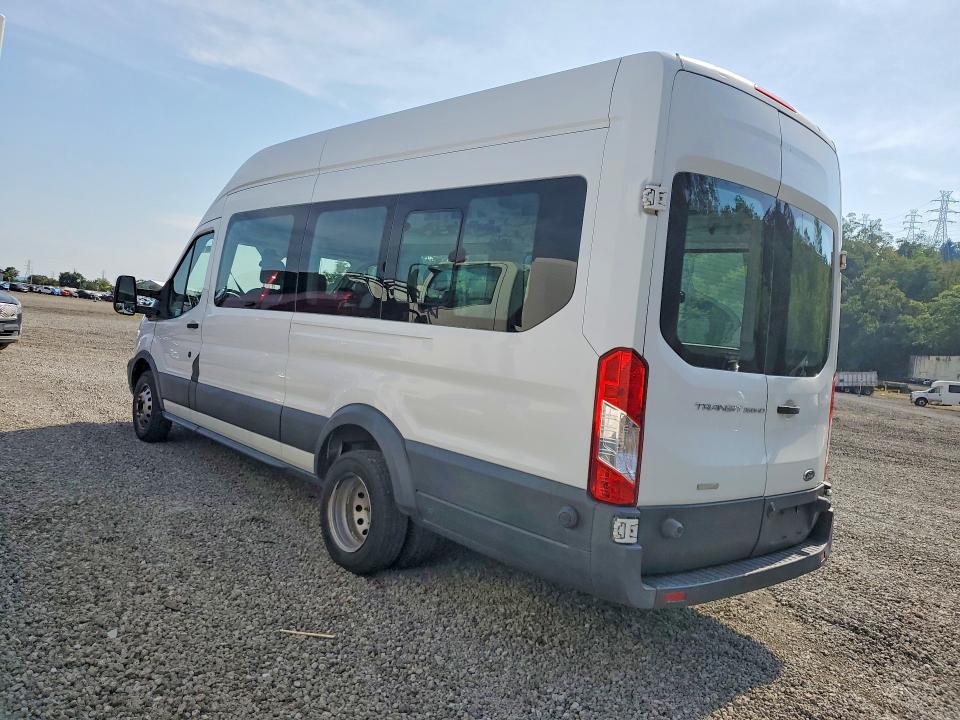 67601356 :رقم المزاد ، 1FBVU4XG1GKB27248 vin ، 2016 Ford Transit مزاد بيع
