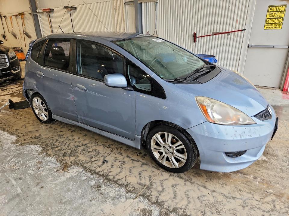 Продажа на аукционе авто 2011 Honda Fit, vin: JHMGE8H58BC020043, номер лота: 68277376