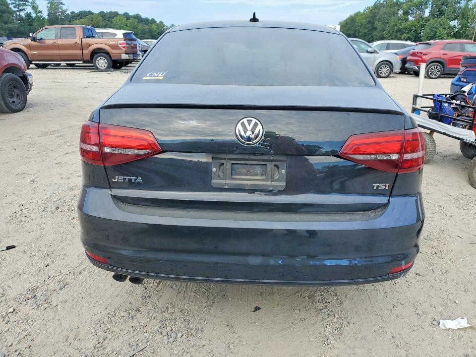 69111786 :رقم المزاد ، 3VWD17AJ7GM254923 vin ، 2016 Volkswagen Jetta مزاد بيع