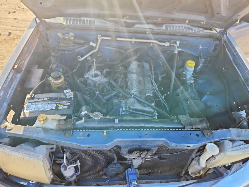69680426 :رقم المزاد ، 1N6DD21S9YC313041 vin ، 2000 Nissan Frontier مزاد بيع