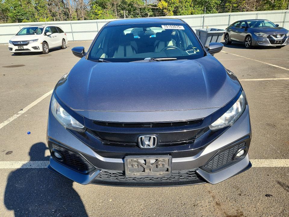 Продажа на аукционе авто 2018 Honda Civic, vin: SHHFK7H49JU415310, номер лота: 70103076