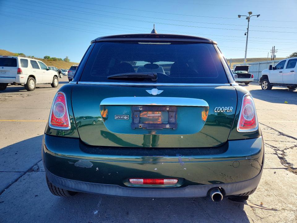 2011 Mini Cooper მანქანა იყიდება აუქციონზე, vin: WMWSU3C52BT091020, აუქციონის ნომერი: 68613366