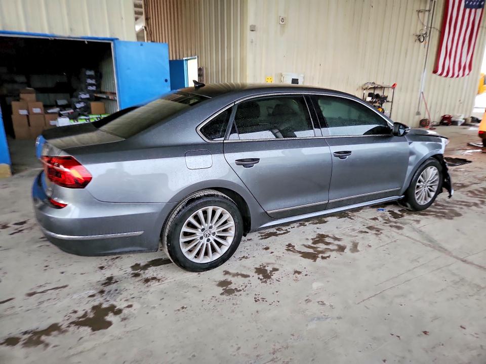 Aukcja sprzedaży 2017 Volkswagen Passat, vin: 1VWBT7A31HC021495, numer aukcji: 70240886