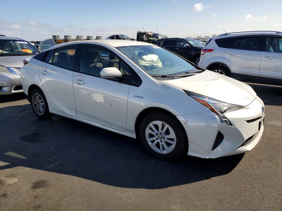 67694956 :رقم المزاد ، JTDKBRFU2J3076255 vin ، 2018 Toyota Prius مزاد بيع