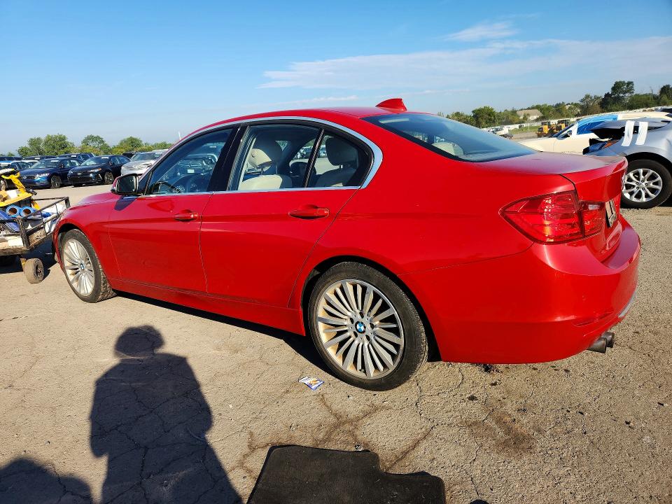 68351906 :رقم المزاد ، WBA3A5C57FF609524 vin ، 2015 Bmw 328 مزاد بيع