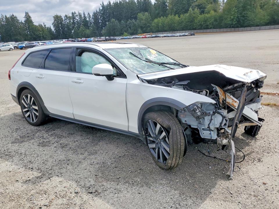 Aukcja sprzedaży 2024 Volvo V90 Cross Country, vin: YV4062NB2R1191462, numer aukcji: 68868746