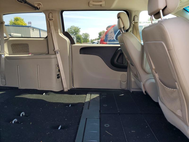 2013 Chrysler Town & Country მანქანა იყიდება აუქციონზე, vin: 2C4RC1BGXDR745445, აუქციონის ნომერი: 68008176