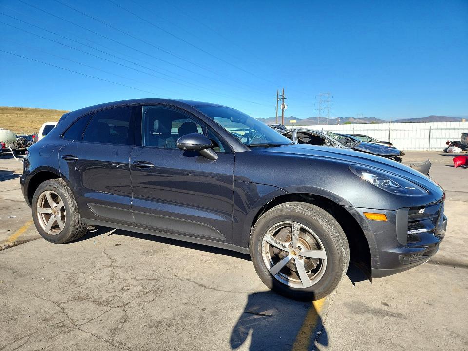2020 Porsche Macan მანქანა იყიდება აუქციონზე, vin: WP1AA2A5XLLB07825, აუქციონის ნომერი: 67148106