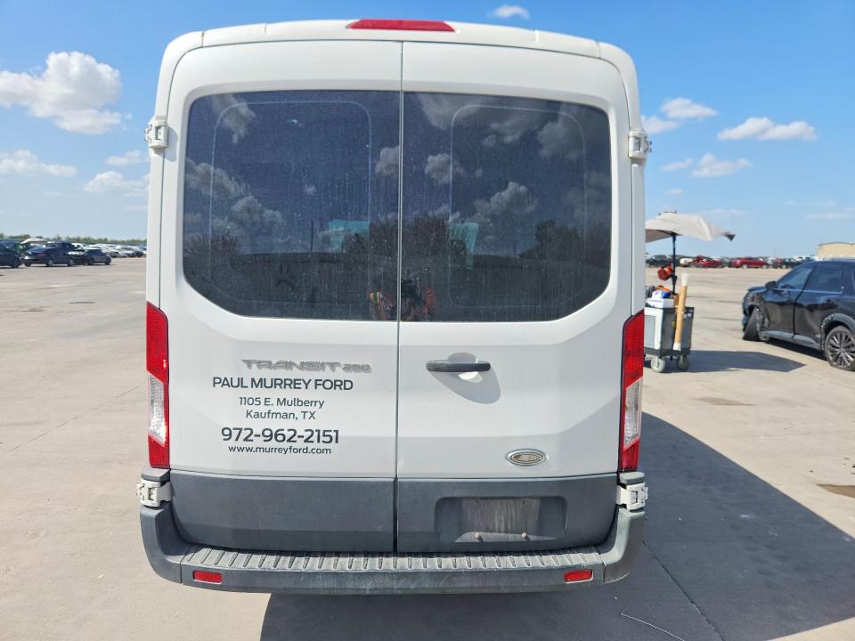 2015 Ford Transit მანქანა იყიდება აუქციონზე, vin: 1FTNR1CM7FKA52884, აუქციონის ნომერი: 68619156