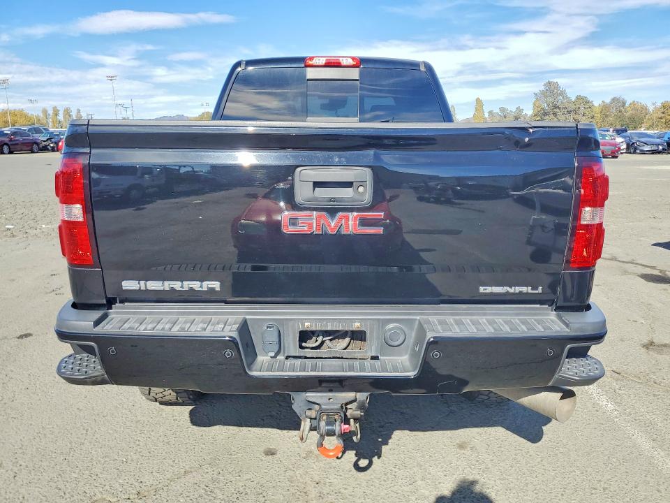 66856416 :رقم المزاد ، 1GT12UE87GF148223 vin ، 2016 Gmc Sierra مزاد بيع