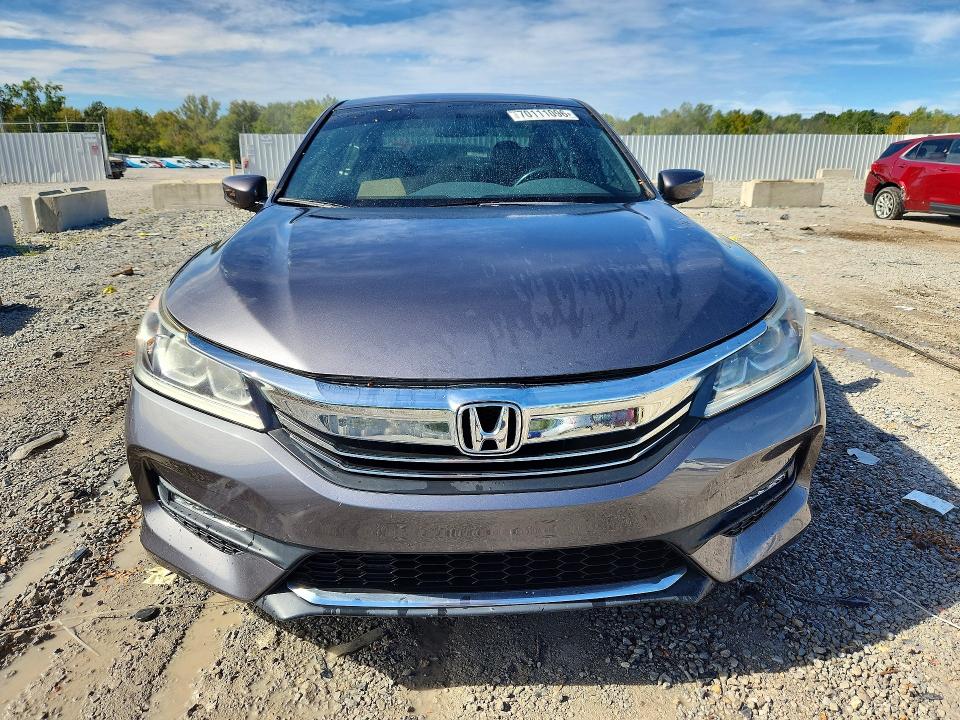 Продажа на аукционе авто 2016 Honda Accord, vin: 1HGCR2F56GA185033, номер лота: 70111096