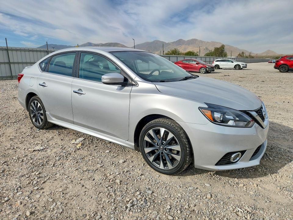 68602156 :رقم المزاد ، 3N1CB7AP2HY253045 vin ، 2017 Nissan Sentra مزاد بيع