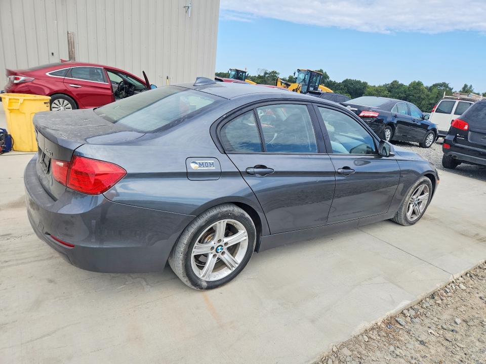 69743606 :رقم المزاد ، WBA3C3C55FP664739 vin ، 2015 Bmw 320 مزاد بيع