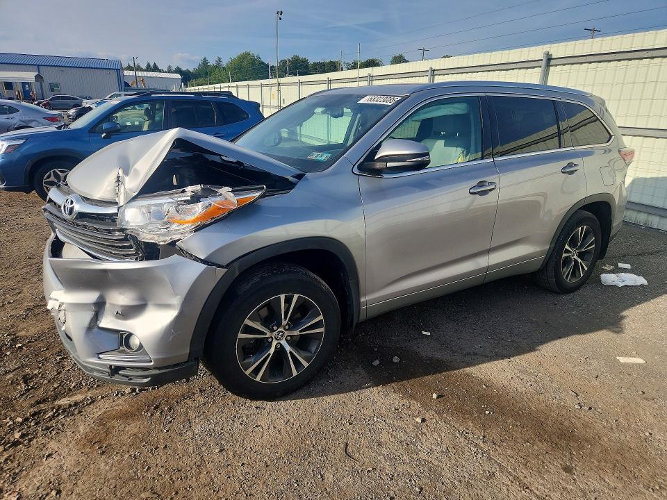 Продажа на аукционе авто 2016 Toyota Highlander, vin: 5TDJKRFH2GS242036, номер лота: 68323086