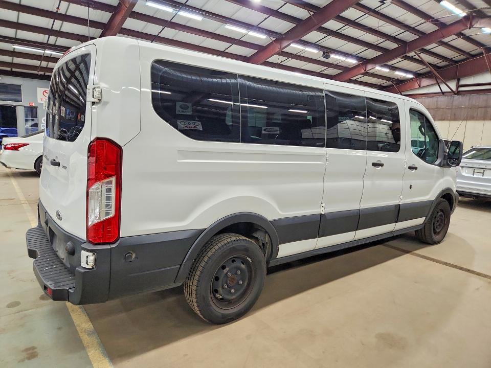 69570416 :رقم المزاد ، 1FBZX2ZM2KKA15325 vin ، 2019 Ford Transit مزاد بيع