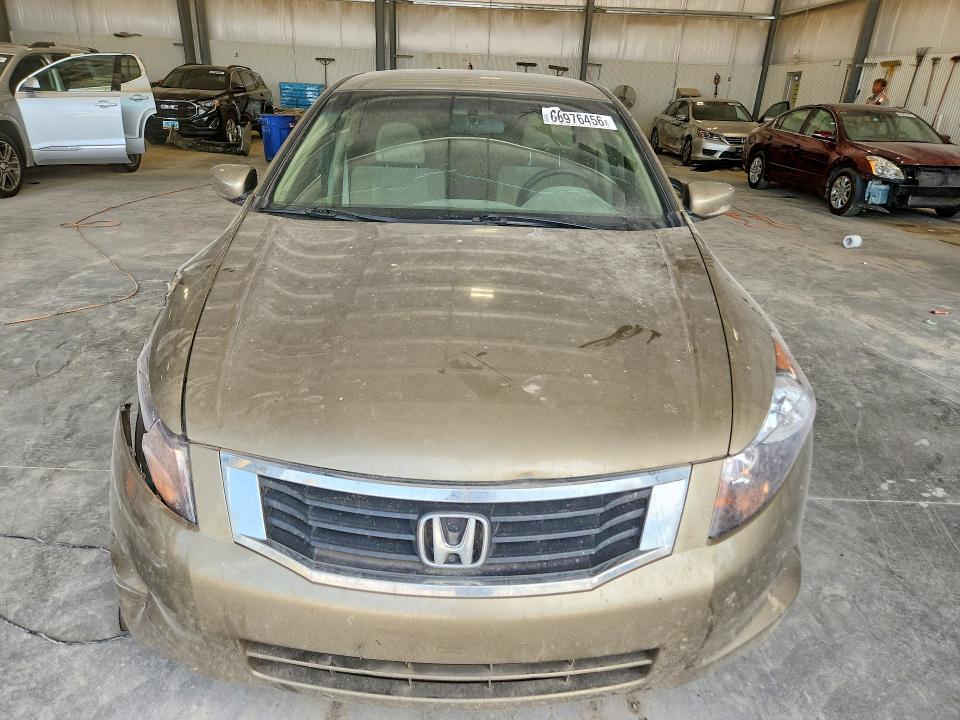 66976456 :رقم المزاد ، 1HGCP2F42AA153622 vin ، 2010 Honda Accord مزاد بيع
