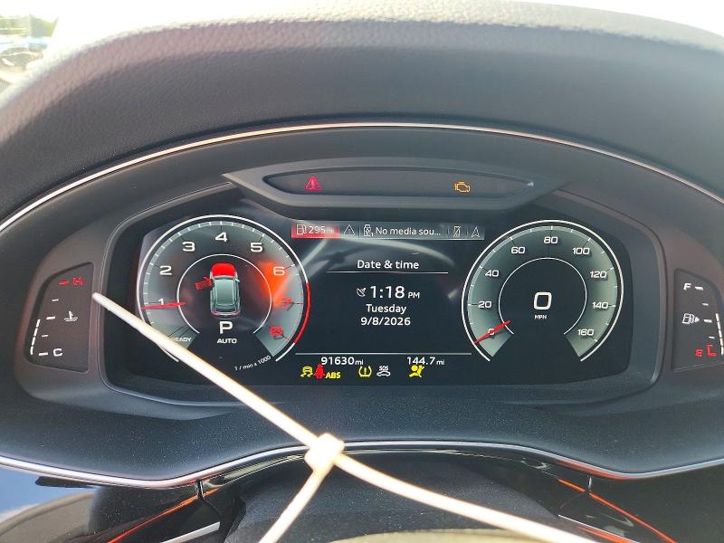 68224846 :رقم المزاد ، WA1EVAF18MD032443 vin ، 2021 Audi Q8 مزاد بيع