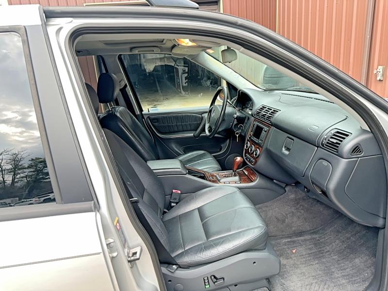68857656 :رقم المزاد ، 4JGAB75E63A442738 vin ، 2003 Mercedes-benz Ml مزاد بيع