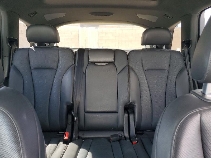 Продаж на аукціоні авто 2018 Audi Q7, vin: WA1LAAF71JD044663, номер лоту: 71070626