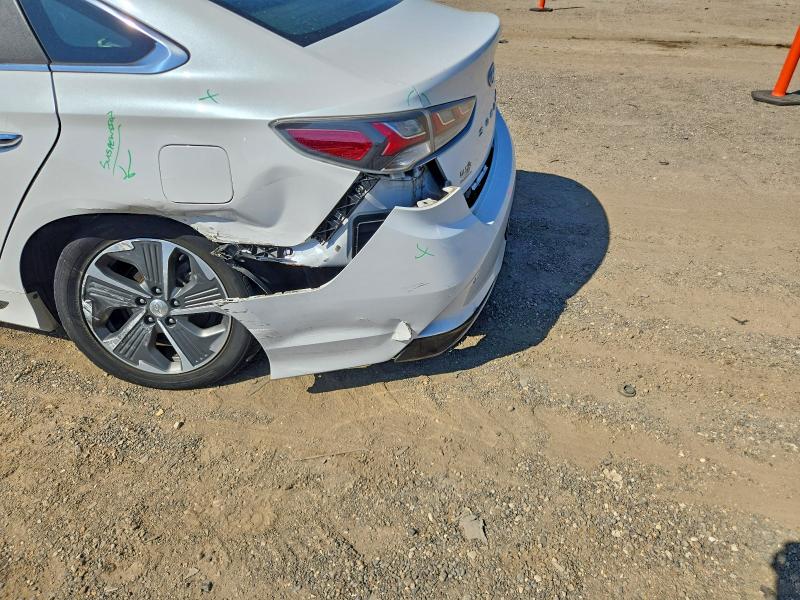 2019 Hyundai Sonata Plug-in Hybrid მანქანა იყიდება აუქციონზე, vin: KMHE54L22KA093723, აუქციონის ნომერი: 70425336