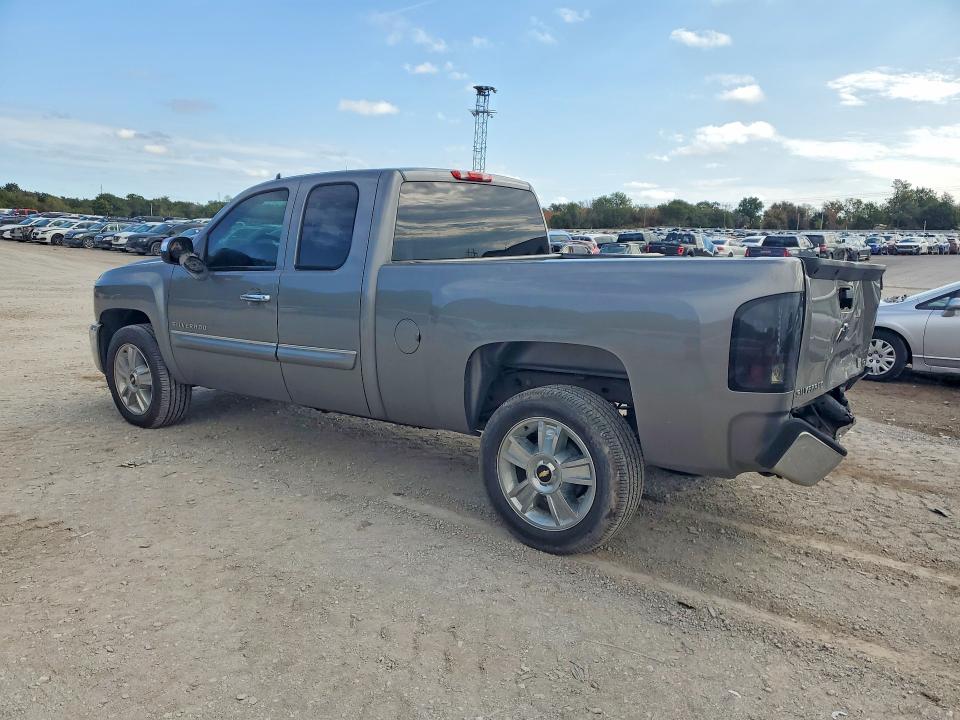 2013 Chevrolet Silverado მანქანა იყიდება აუქციონზე, vin: 1GCRCSE06DZ254526, აუქციონის ნომერი: 69283806