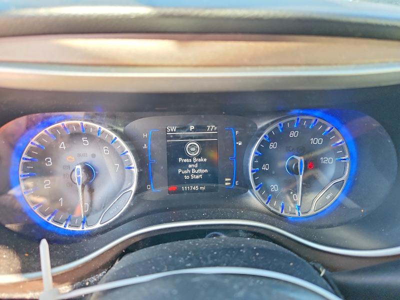 68068756 :رقم المزاد ، 2C4RC1AG3JR114355 vin ، 2018 Chrysler Pacifica مزاد بيع