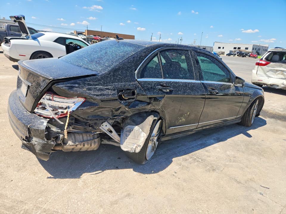 2010 Mercedes-benz C მანქანა იყიდება აუქციონზე, vin: WDDGF5EB2AR096026, აუქციონის ნომერი: 66245846