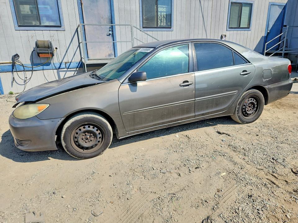 Продаж на аукціоні авто 2005 Toyota Camry, vin: 4T1BE32K75U540340, номер лоту: 70558666