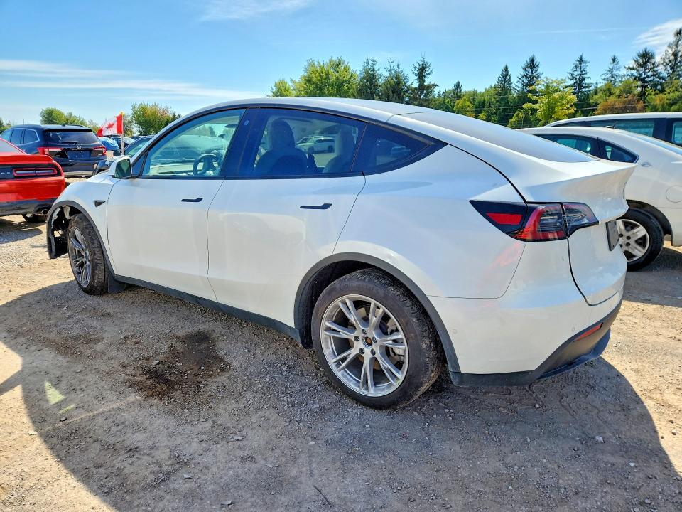 Продажа на аукционе авто 2022 Tesla Model Y, vin: 7SAYGDEEXNF439227, номер лота: 66854996