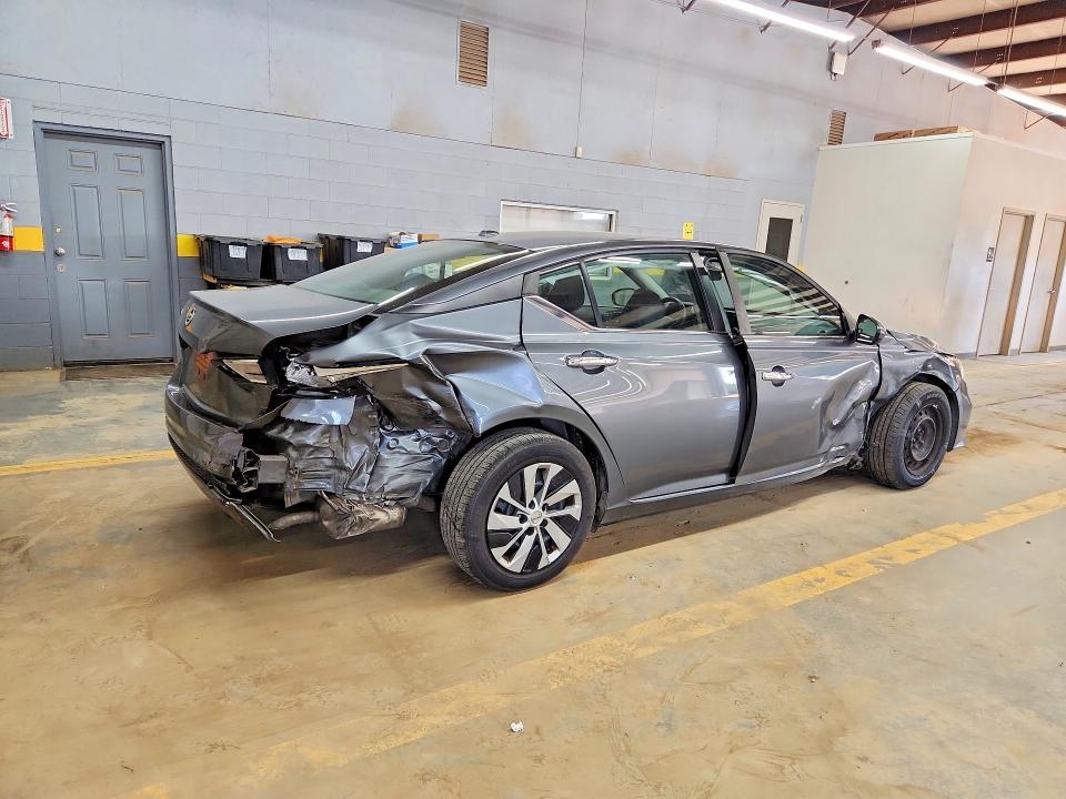 Продаж на аукціоні авто 2019 Nissan Altima, vin: 1N4BL4BV5KC167011, номер лоту: 68089076