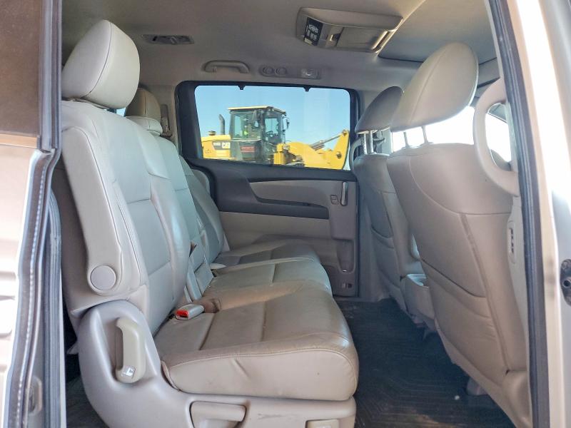 70638186 :رقم المزاد ، 5FNRL5H6XDB041540 vin ، 2013 Honda Odyssey مزاد بيع