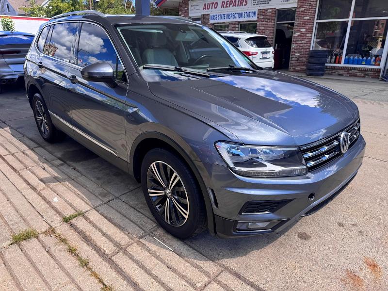 Продаж на аукціоні авто 2018 Volkswagen Tiguan, vin: 3VV3B7AX6JM085115, номер лоту: 68298456
