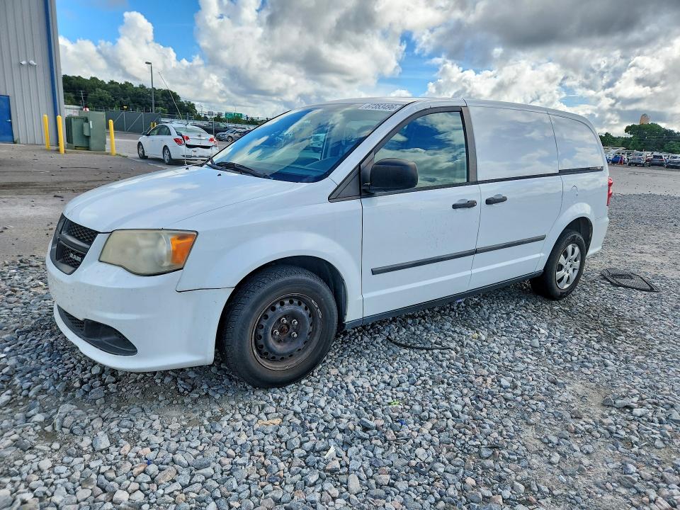 67353496 :رقم المزاد ، 2C4RRGAG8ER104475 vin ، 2014 Ram Tradesman مزاد بيع