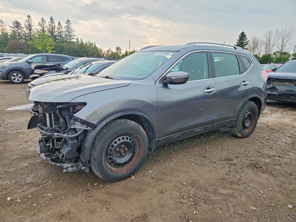 67307996 :رقم المزاد ، 5N1AT2MT5FC908023 vin ، 2015 Nissan Rogue مزاد بيع