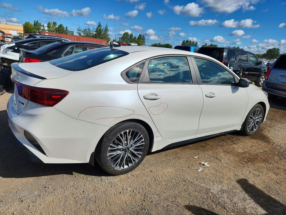 68514046 :رقم المزاد ، 3KPF54AD4NE466758 vin ، 2022 Kia Forte مزاد بيع