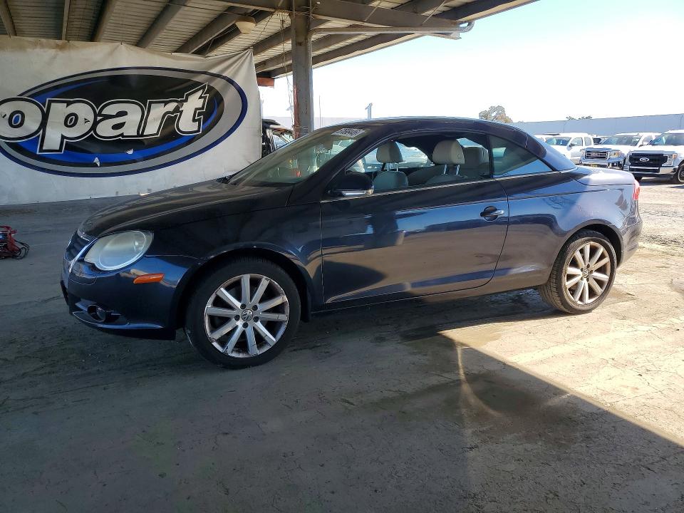 67698446 :رقم المزاد ، WVWFA71F57V004156 vin ، 2007 Volkswagen Eos مزاد بيع