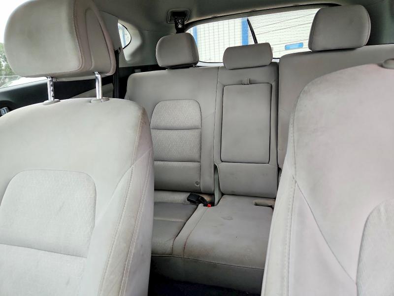 2017 Hyundai Tucson მანქანა იყიდება აუქციონზე, vin: KM8J3CA44HU483779, აუქციონის ნომერი: 69898916
