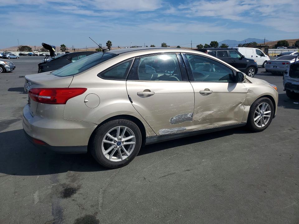 2018 Ford Focus მანქანა იყიდება აუქციონზე, vin: 1FADP3F2XJL304398, აუქციონის ნომერი: 70622086