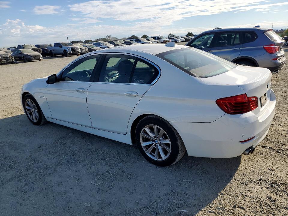 68194126 :رقم المزاد ، WBA5A5C59FD513706 vin ، 2015 Bmw 528 مزاد بيع