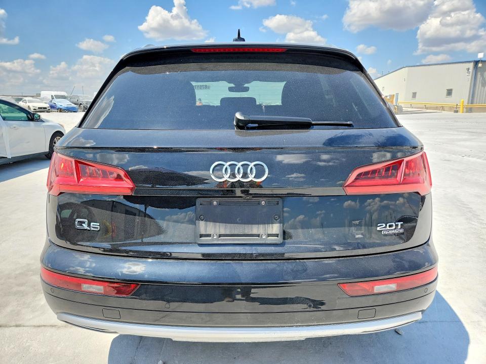 2018 Audi Q5 მანქანა იყიდება აუქციონზე, vin: WA1CNAFY5J2017779, აუქციონის ნომერი: 67517026