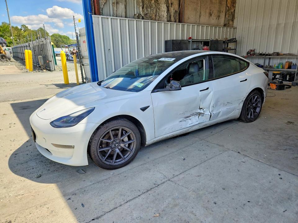 67991456 :رقم المزاد ، 5YJ3E1EB0MF923651 vin ، 2021 Tesla Model 3 مزاد بيع