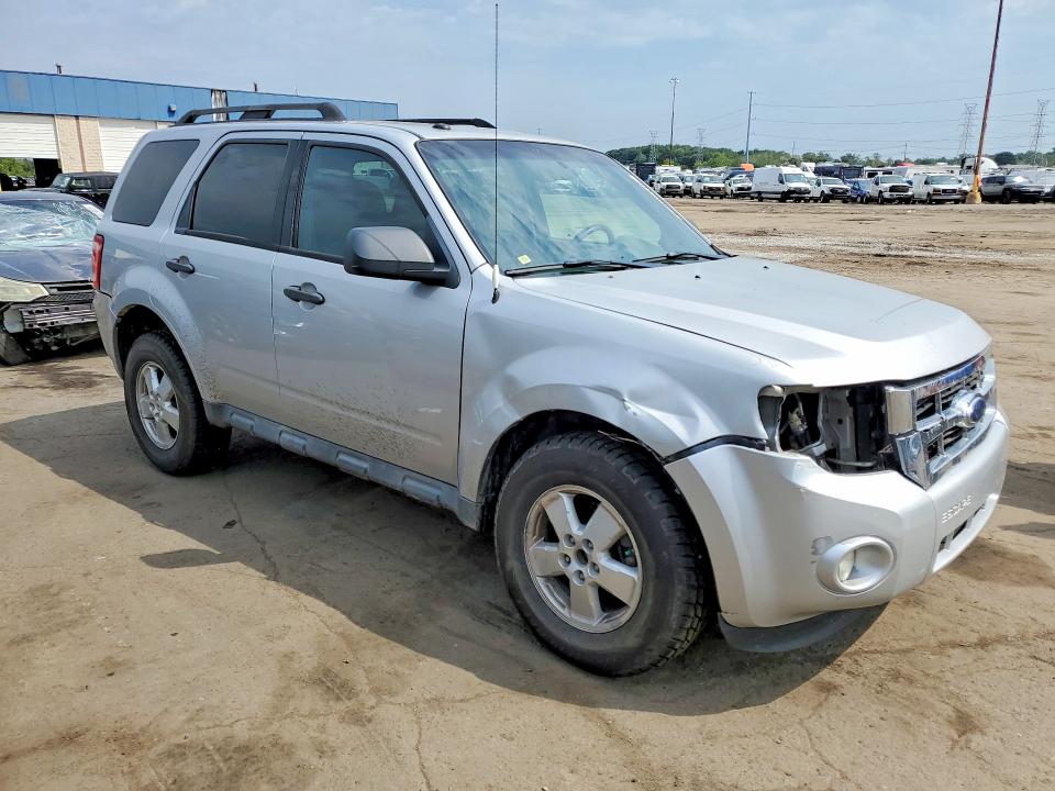 2009 Ford Escape მანქანა იყიდება აუქციონზე, vin: 1FMCU03GX9KC57934, აუქციონის ნომერი: 67085416