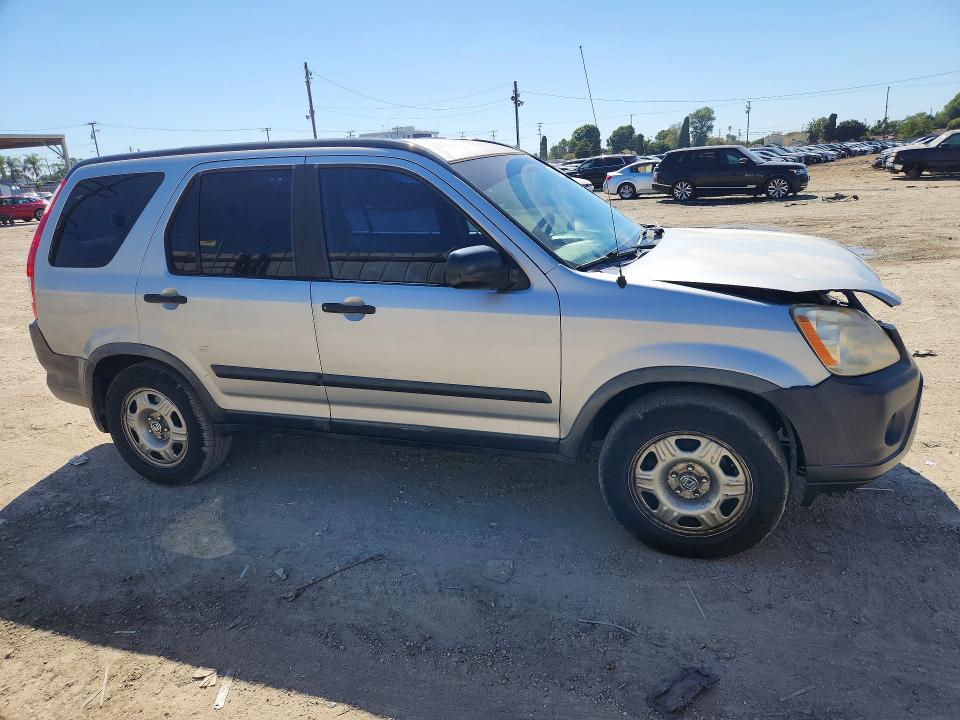 68654196 :رقم المزاد ، JHLRD68595C015717 vin ، 2005 Honda Cr-v مزاد بيع