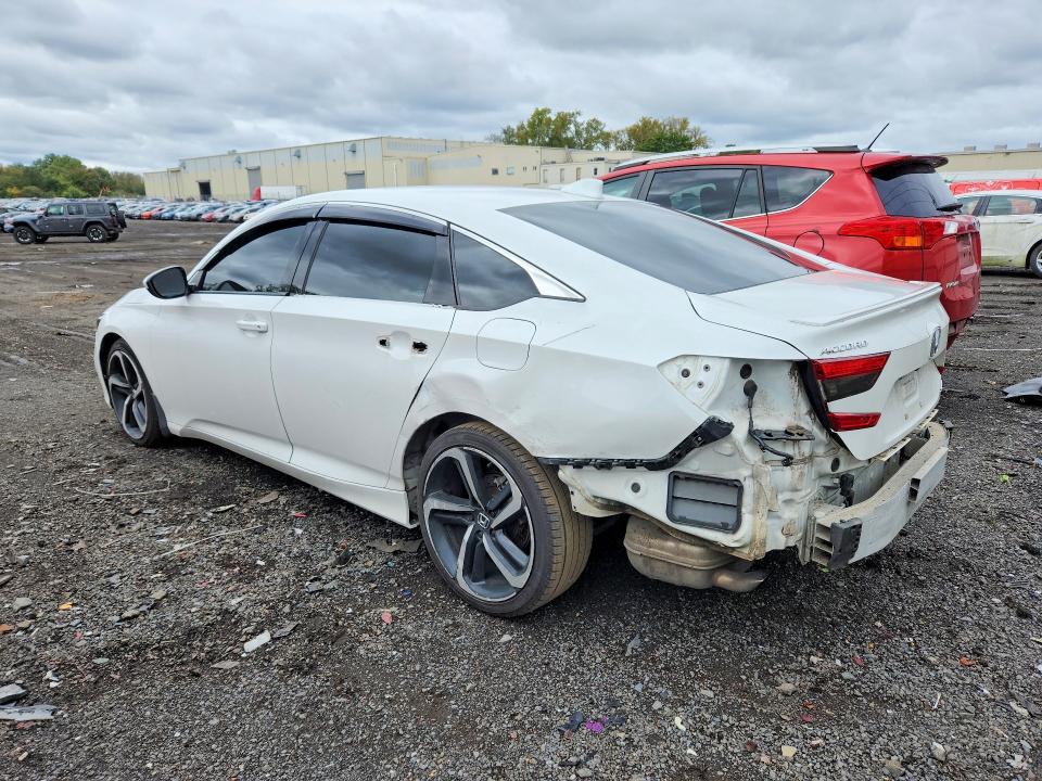 Продаж на аукціоні авто 2018 Honda Accord, vin: 1HGCV1F33JA022108, номер лоту: 69500666