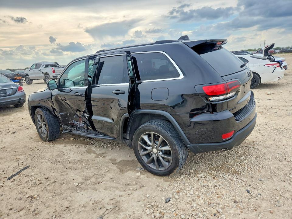 Продаж на аукціоні авто 2018 Jeep Grand Cherokee, vin: 1C4RJFAG3JC211180, номер лоту: 69064686