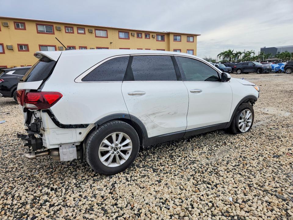 2020 Kia Sorento მანქანა იყიდება აუქციონზე, vin: 5XYPG4A35LG694404, აუქციონის ნომერი: 70143606