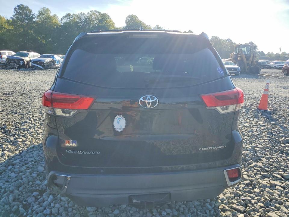 Продаж на аукціоні авто 2017 Toyota Highlander, vin: 5TDDZRFH0HS358183, номер лоту: 68462136